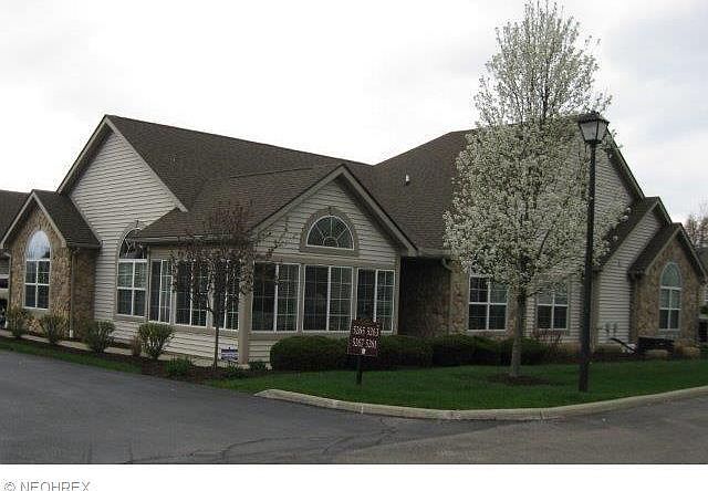 1st image of 5261 Redford Dr