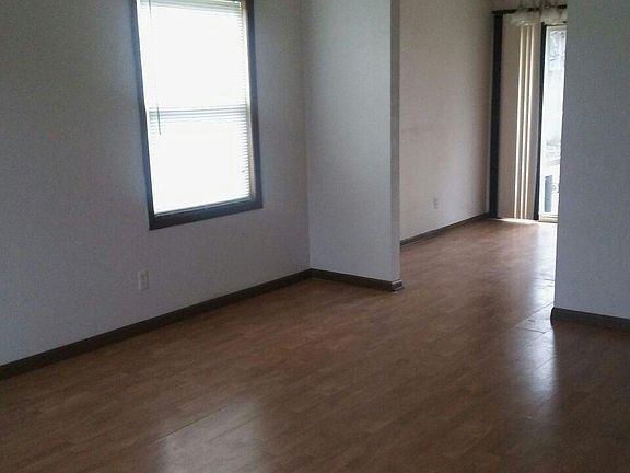 5th image of 3637 Kalamazoo Ave SE