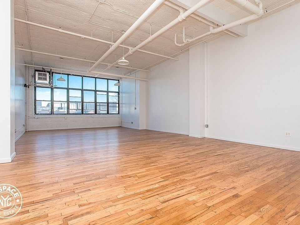 1st image of 255 McKibbin St #547