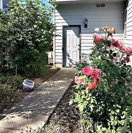 4th image of 17813 NE 28th St