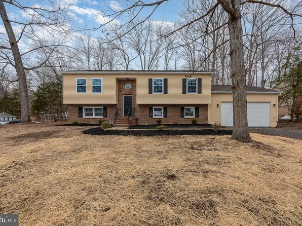 101 Roanoke St, Fredericksburg, VA 22407