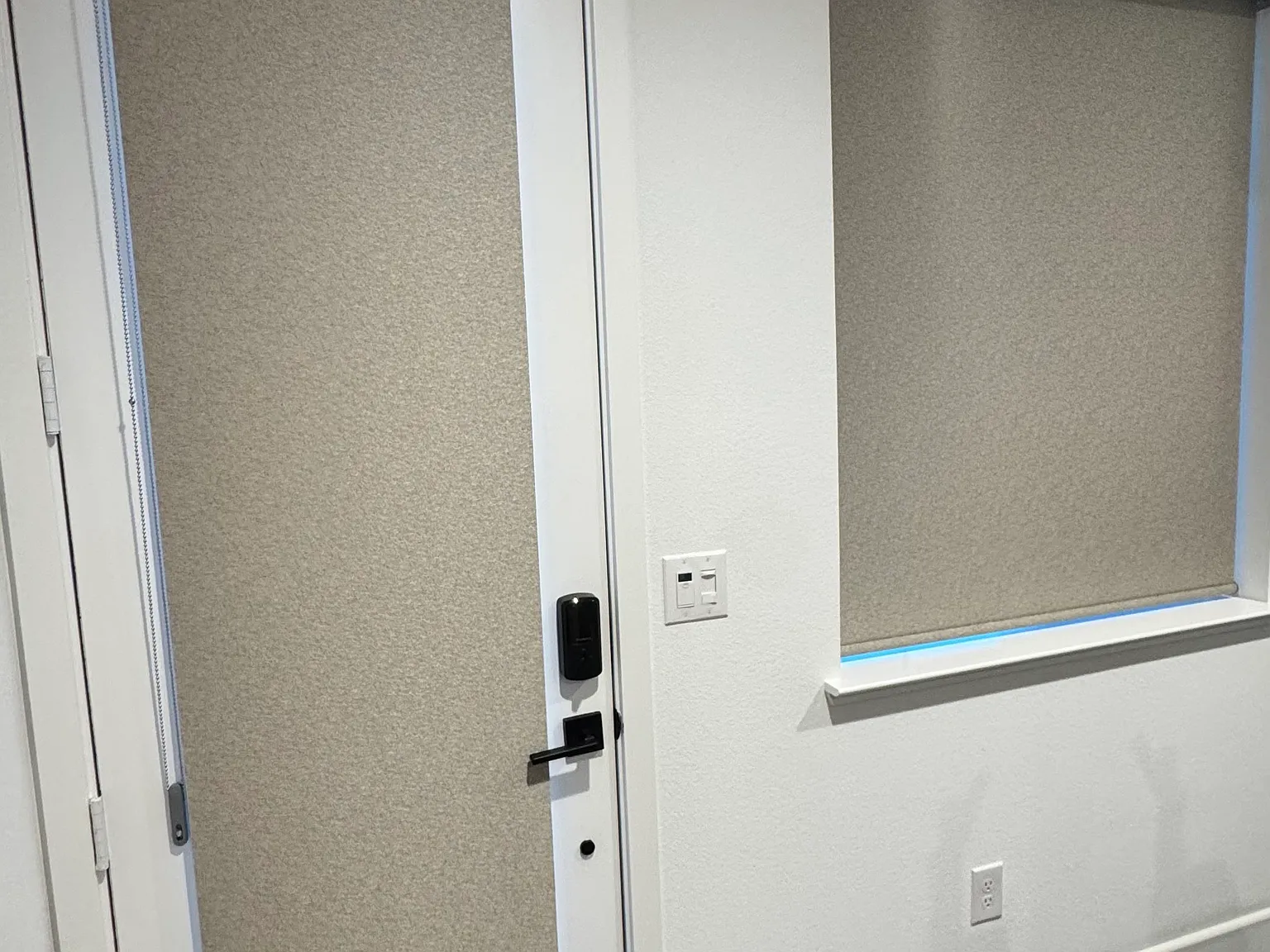 1 bed, 500 sqft, $2,000 — Photo 3