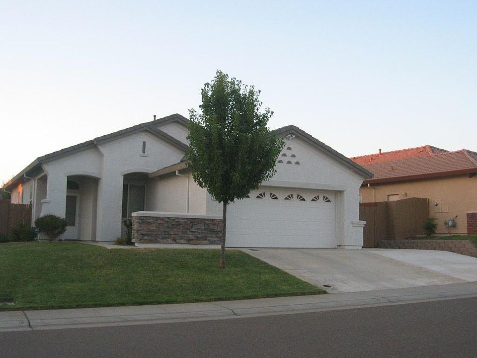 1st image of 1412 Walden Dr