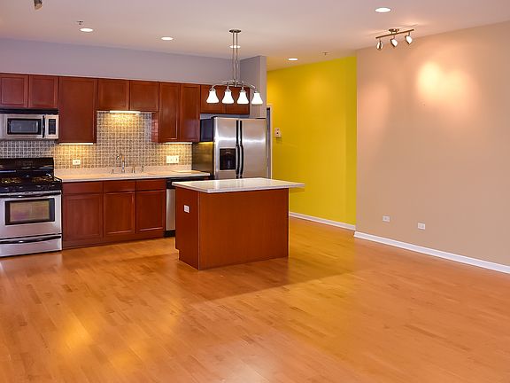 2nd image of 8000 Kilpatrick Ave Unit 5A