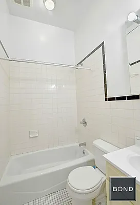 Rented by Bond New York | media 21