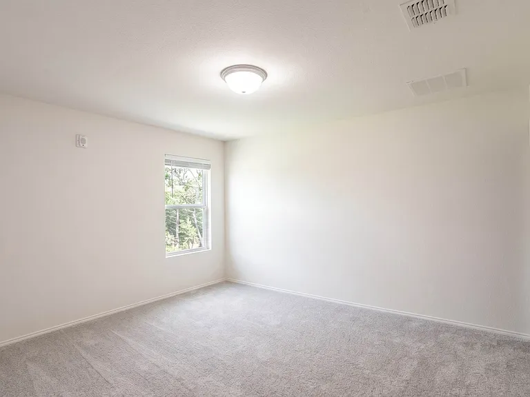 767 Myrtle Ln — Photo 17