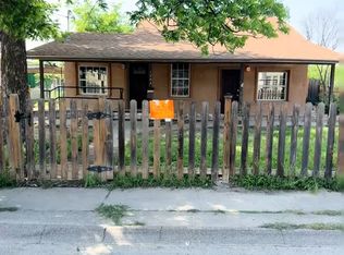 1204 W Garza St, Del Rio, TX 78840