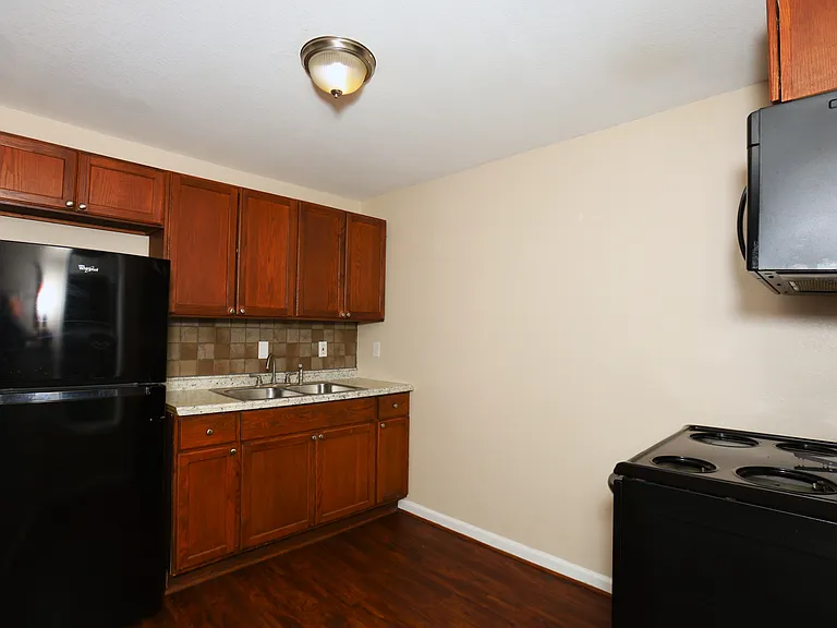 256 E Pecan Ln #3 — Photo 15