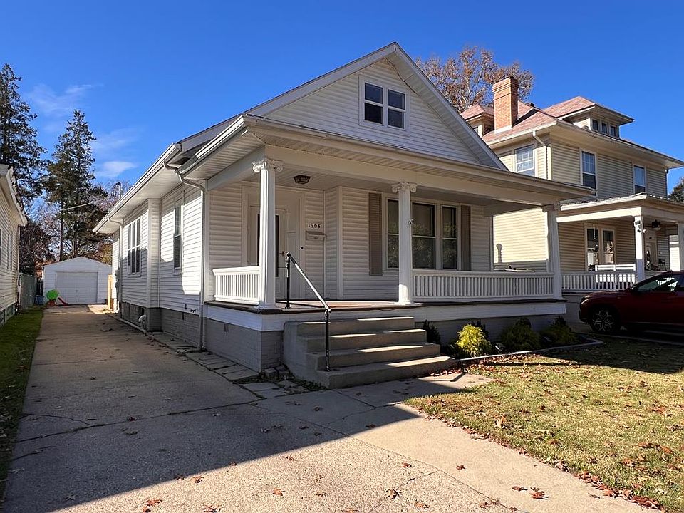 1st image of 1905 Baird Ave