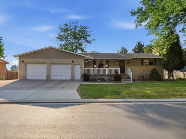 435 S Fuhriman Dr, Providence, UT 84332