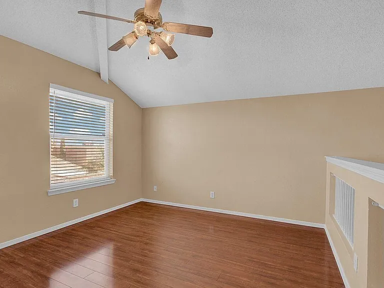 1460 Paseo De Flor St — Photo 3