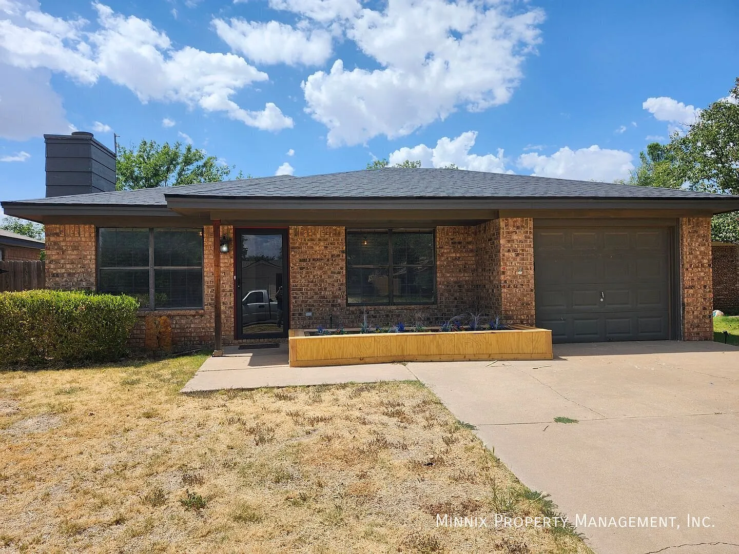 3 Bedroom | 9608 Durham Ave. — Photo 1