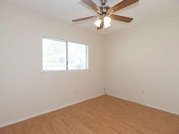 4th image of 12808 Margit Dr