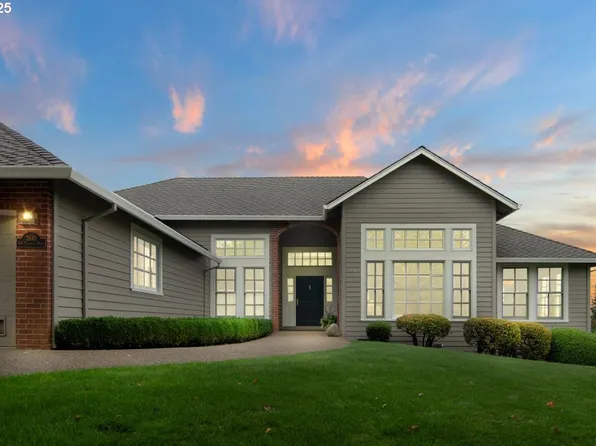 2610 NW Pinnacle Dr, Portland, OR 97229