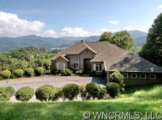 891 Laurel Ridge Dr, Waynesville, NC 28786