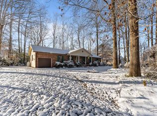 1235 Old Creek Lake Dr, Tappahannock, VA 22560