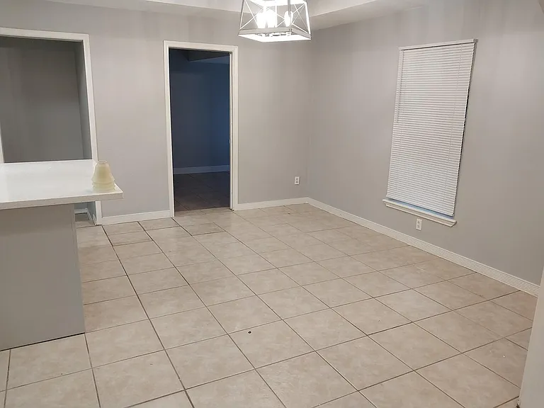 3114 S Westgate Dr — Photo 11