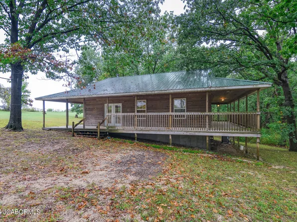 166 Milldale Rd, Eldon, MO 65026