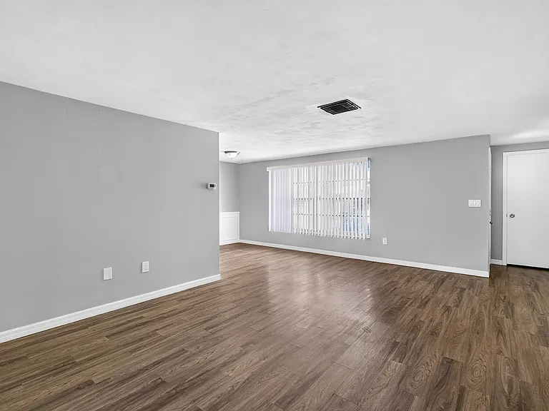 3642 Winder Dr — Photo 4
