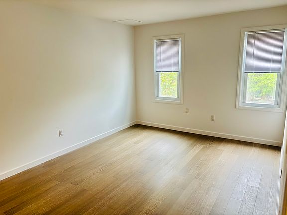 3rd image of 2345 Corporal Kennedy St #3