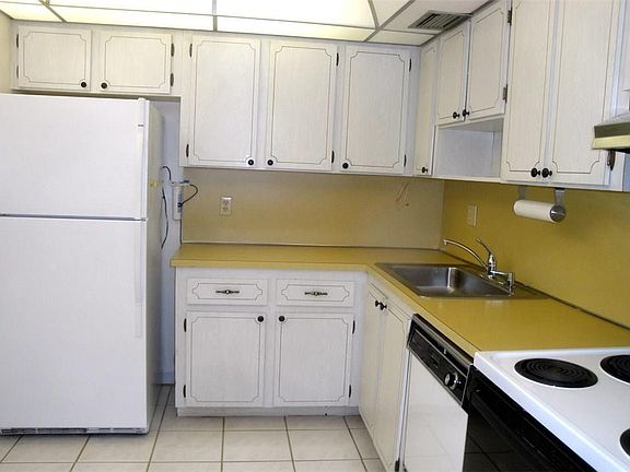 2nd image of 8240 SW 24th Street #106