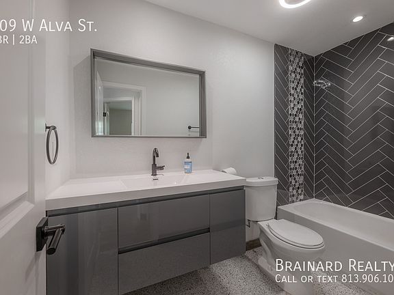 5th image of 309 W Alva St