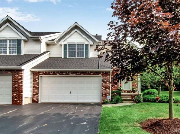 71 Berwick Ln