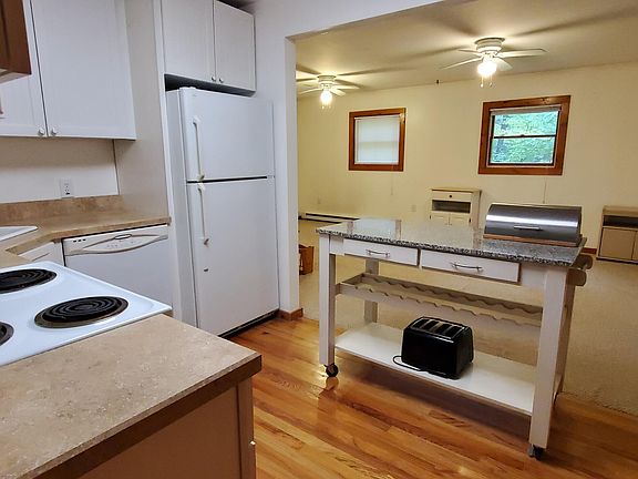 5th image of 104 Dylan Ln
