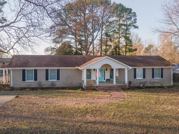 107 Baker Rd, Martin, TN 38237