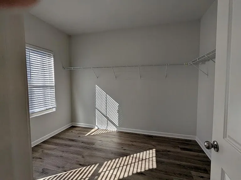 2034 Britt Dr — Photo 15