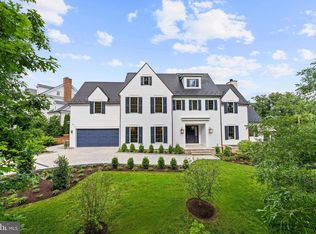 3939 52nd St NW, Washington, DC 20016