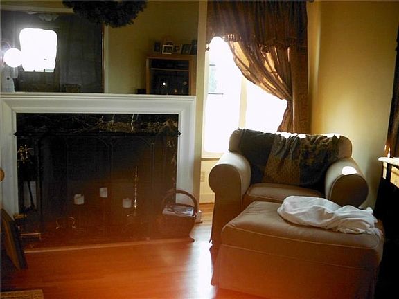 5th image of 37 Pocono Dr