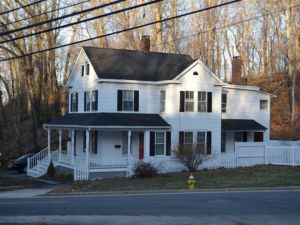 1st image of 415 Myrtle Ave