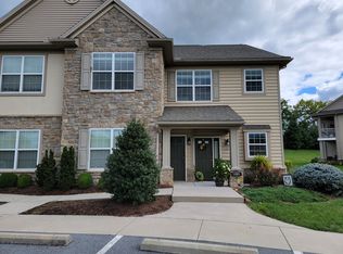 1997 Shady Oak Dr, Mount Joy, PA 17552