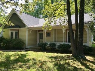102 Allyson Kay Dr, Kernersville, NC 27284