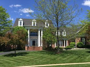 11223 Hunters Pond Rd, Saint Louis, MO 63141