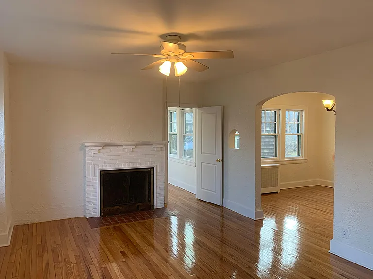 126 W Hudson Ave #2 — Photo 5