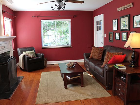 4th image of 6416 Girard Ave