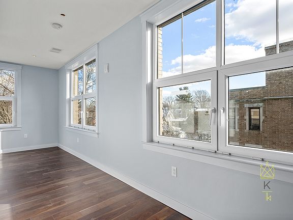 3rd image of 136 Babcock St #402