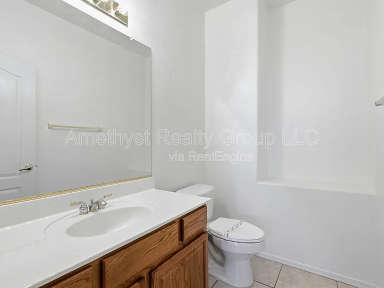 7017 W Greenbriar Dr — Photo 33