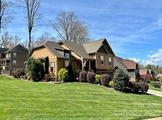 113 Maplewood Ct, Hudson, NC 28638