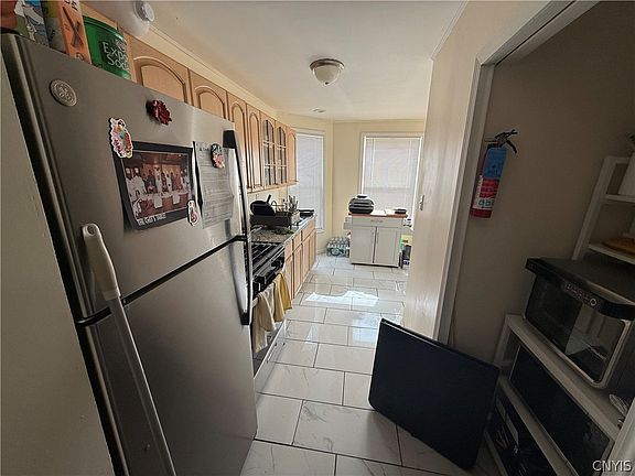 2nd image of 930 Brayton Park Pl