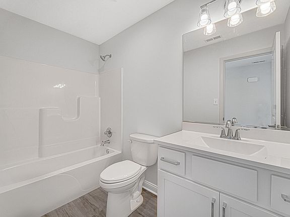 3rd image of 10056 W 133rd Pl