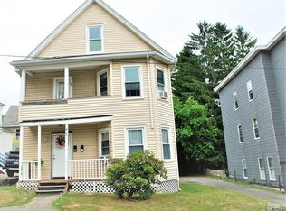 16 Seward St, Worcester, MA 01604