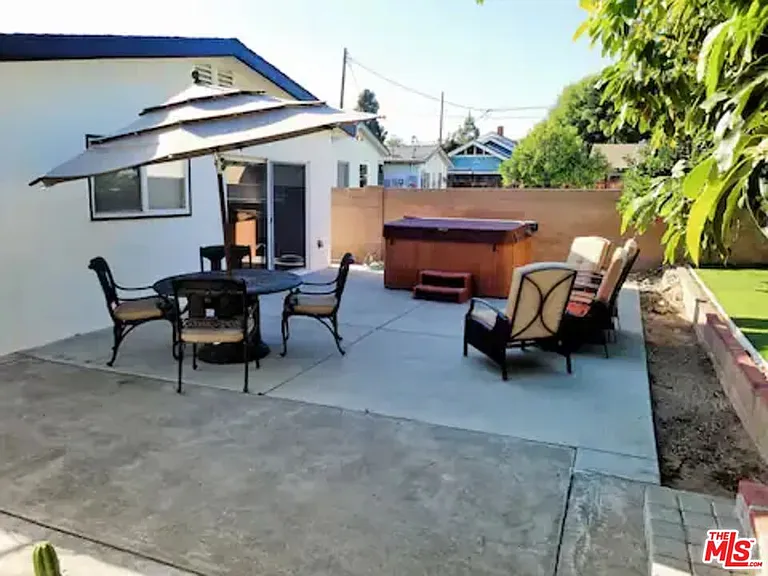 335 S California St — Photo 18