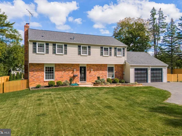 838 Conestoga Rd, Berwyn, PA 19312