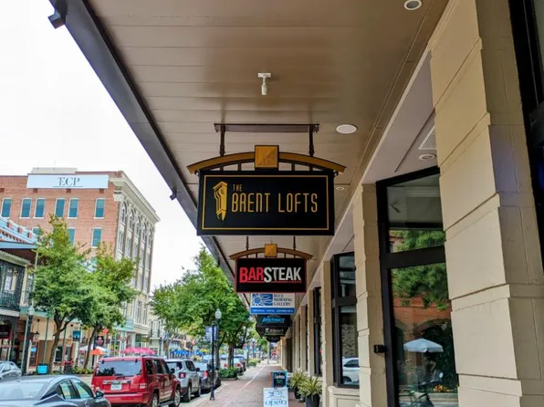 17 Palafox Pl #210, Pensacola, FL 32502