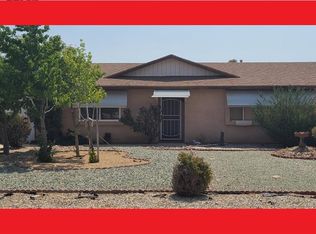 14867 Tonikan Rd, Apple Valley, CA 92307