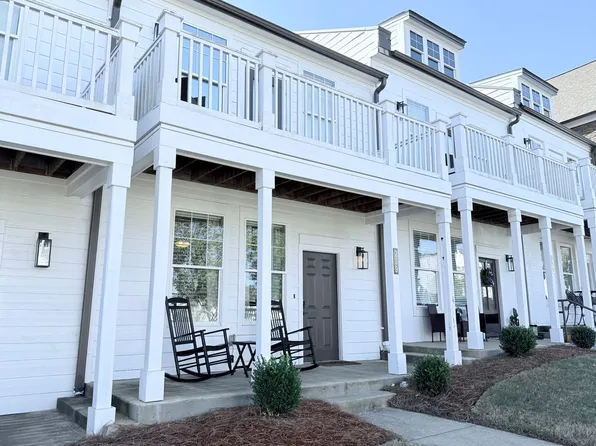 209 Town Center Dr, Oxford, MS 38655