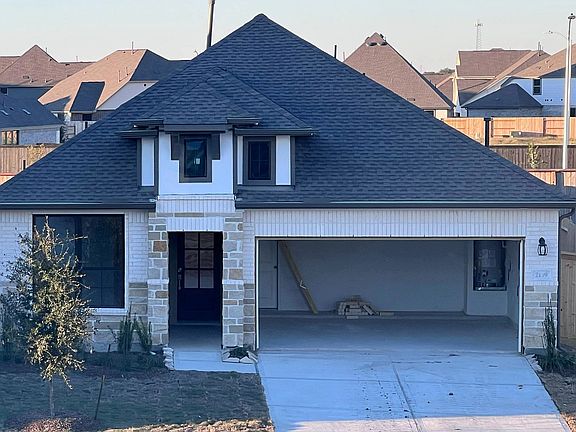 Construction progress - 2139 Birch Brook Lane
